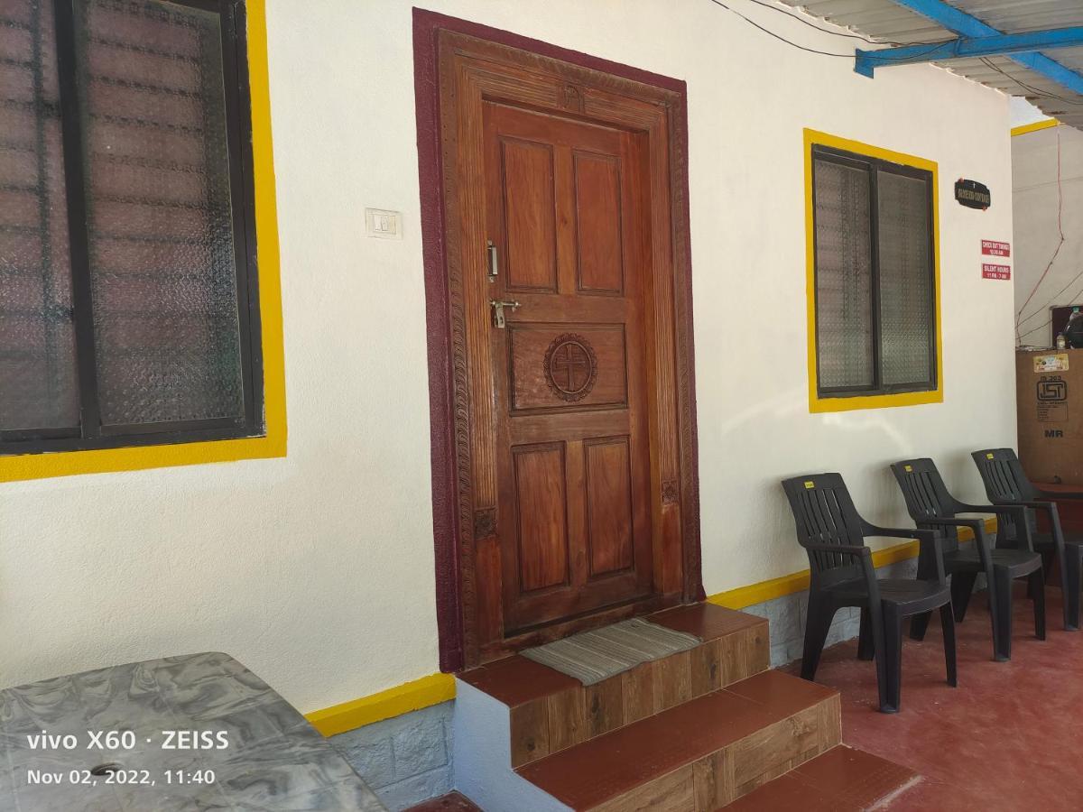 His Grace Sea View Cottages - Private Beach At Malpe Udupi Luaran gambar